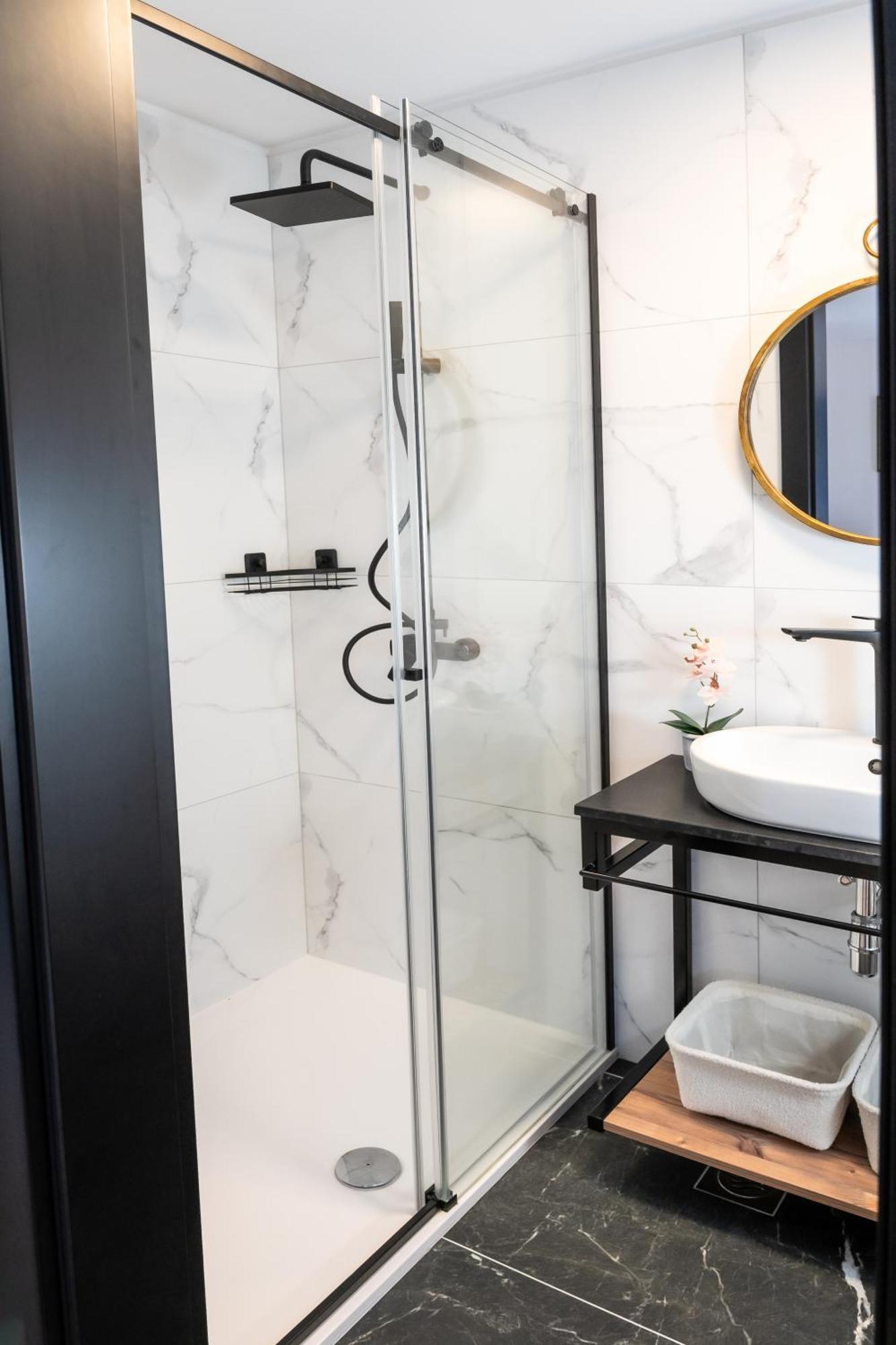 Island Apartments Izola Room photo