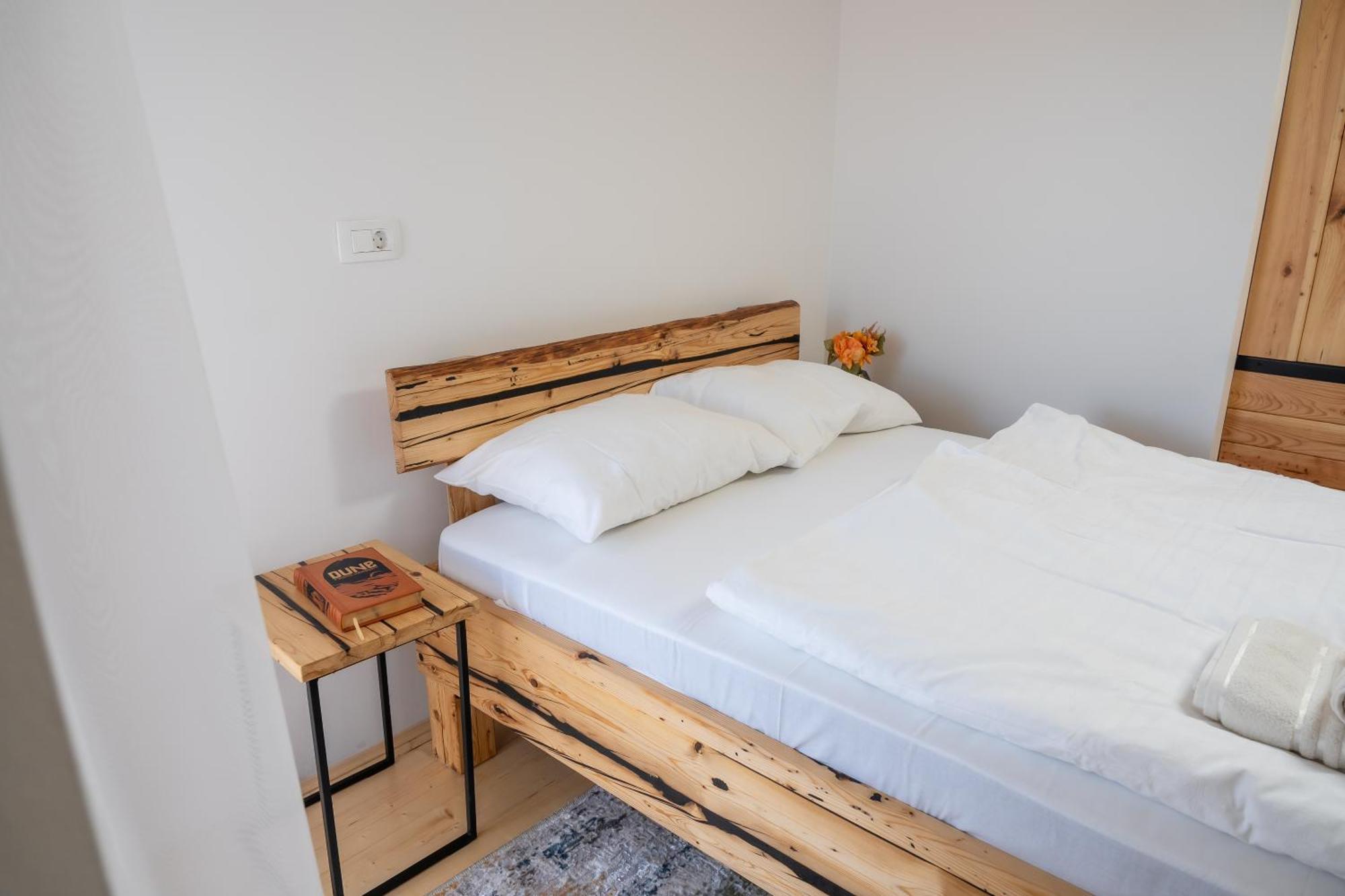 Island Apartments Izola Room photo